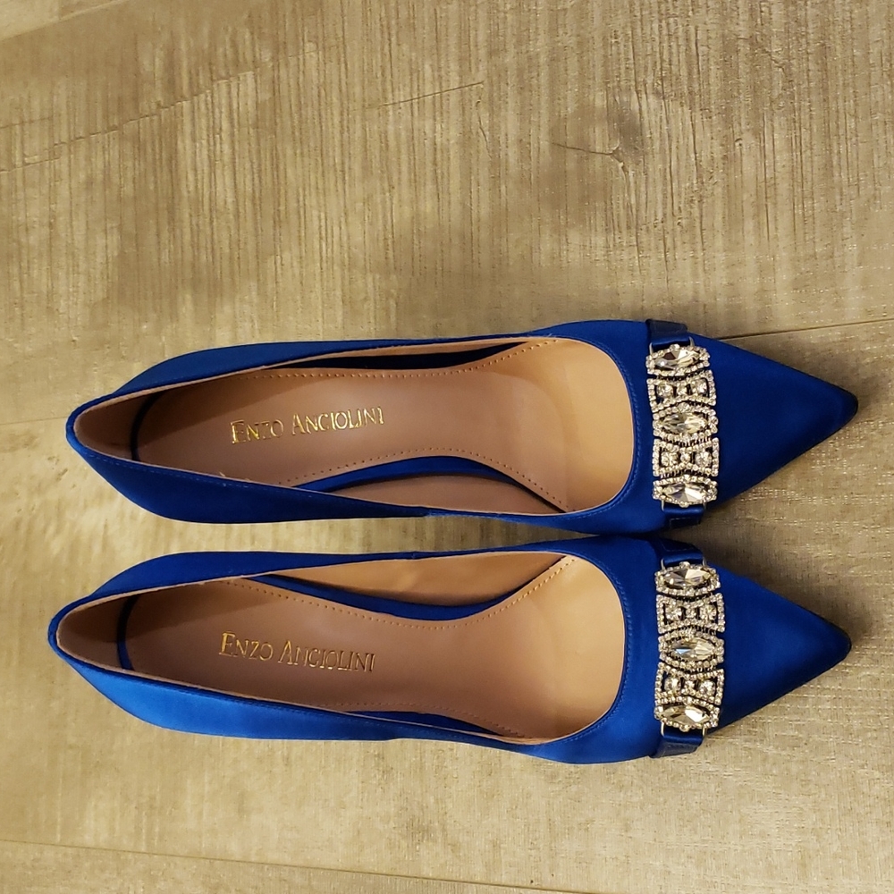 Enzo Angiolini royal blue size 7 heels